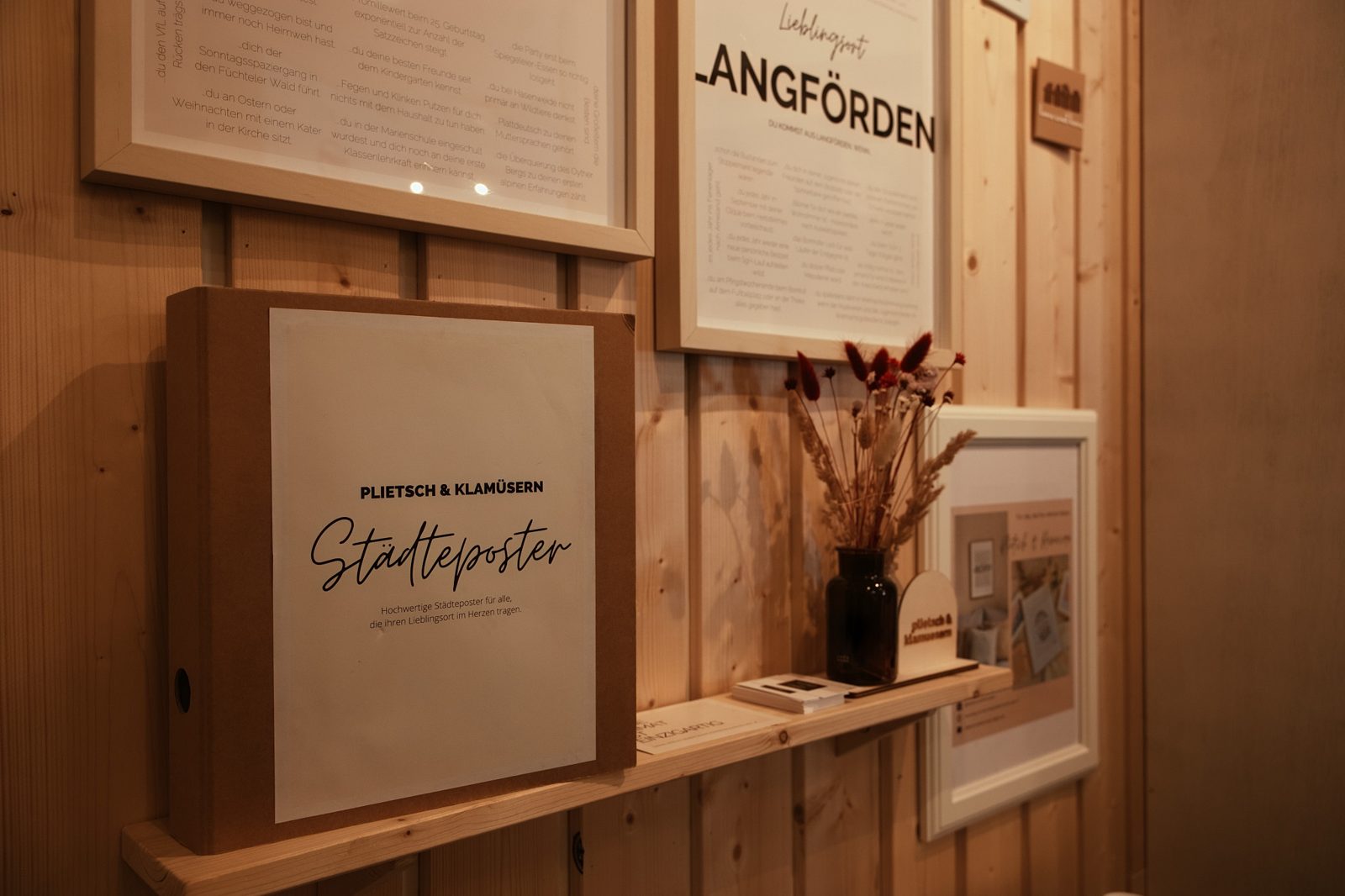 Städteposter und Wandbilder in der Werkstadt Vechta